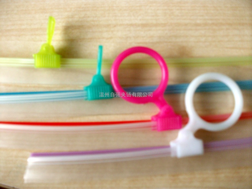 �������ԏ�(qi��ng)���z�A����޹�˾