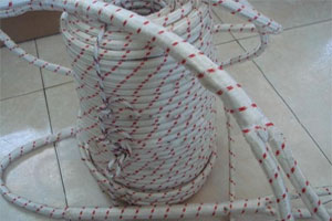 ���ᬔ�K�Ɣ�9��