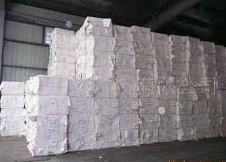 ���_˹��~��ɫ�{�����K-�M��ľ�{