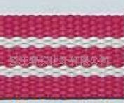 ���]����