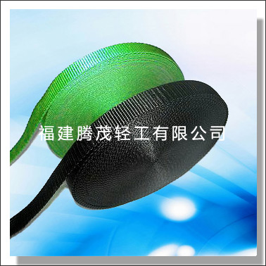 ���]����