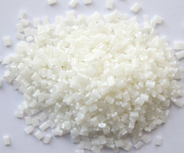 LLDPE��Ĥ���۱�ϩ������Ʒ͸��ĸ�ϡ�HB102