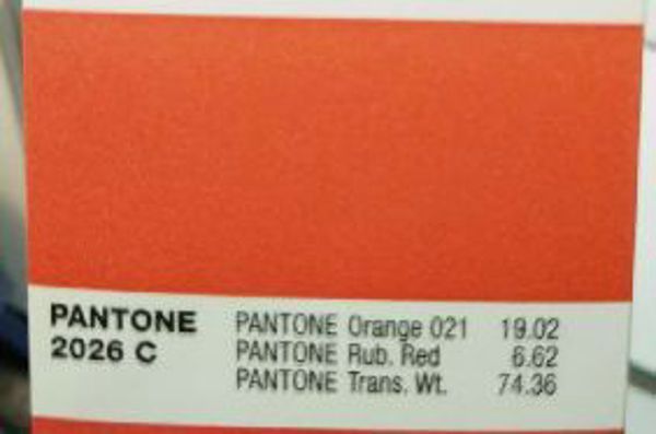 ��ɫ���n�o����