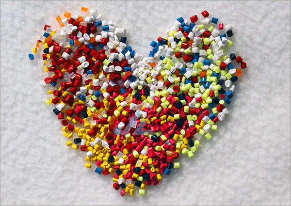 ����ĸ��