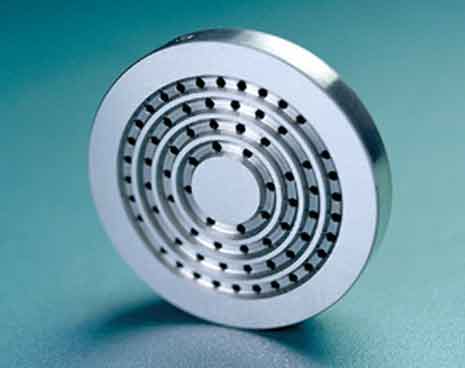 ��]���z��