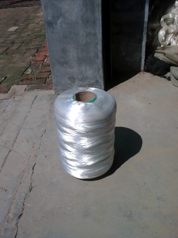 ������]�z