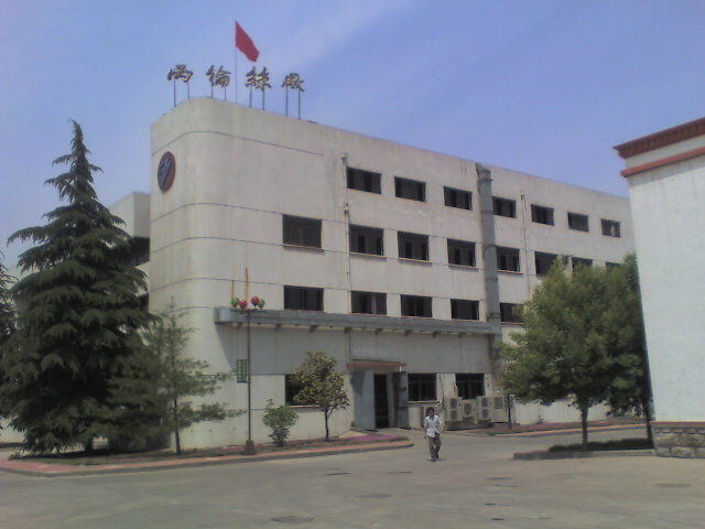 ����(y��ng)�ߏ�(qi��ng)һ�������]�z