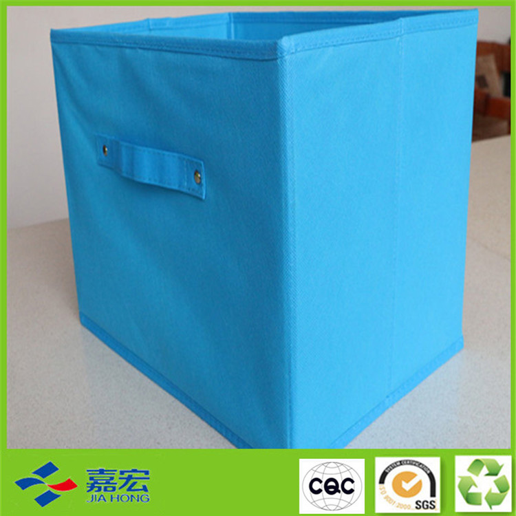 �o�����ռ{��