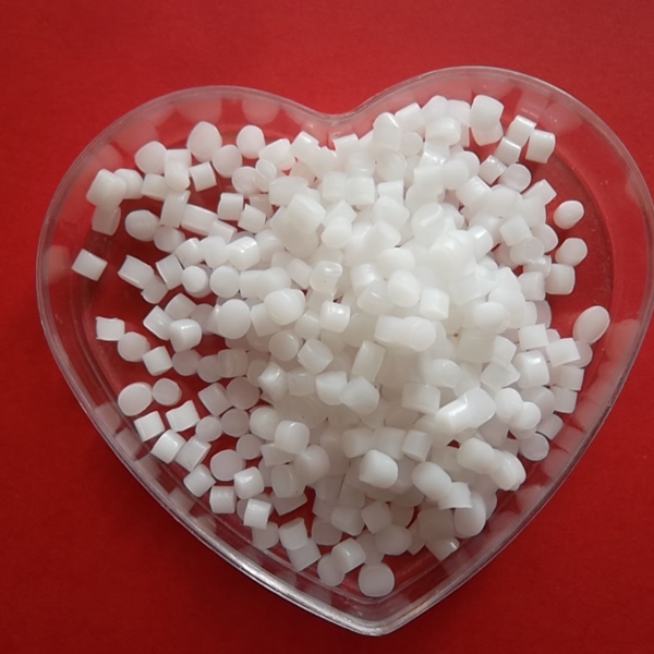 ���F��ĸ��