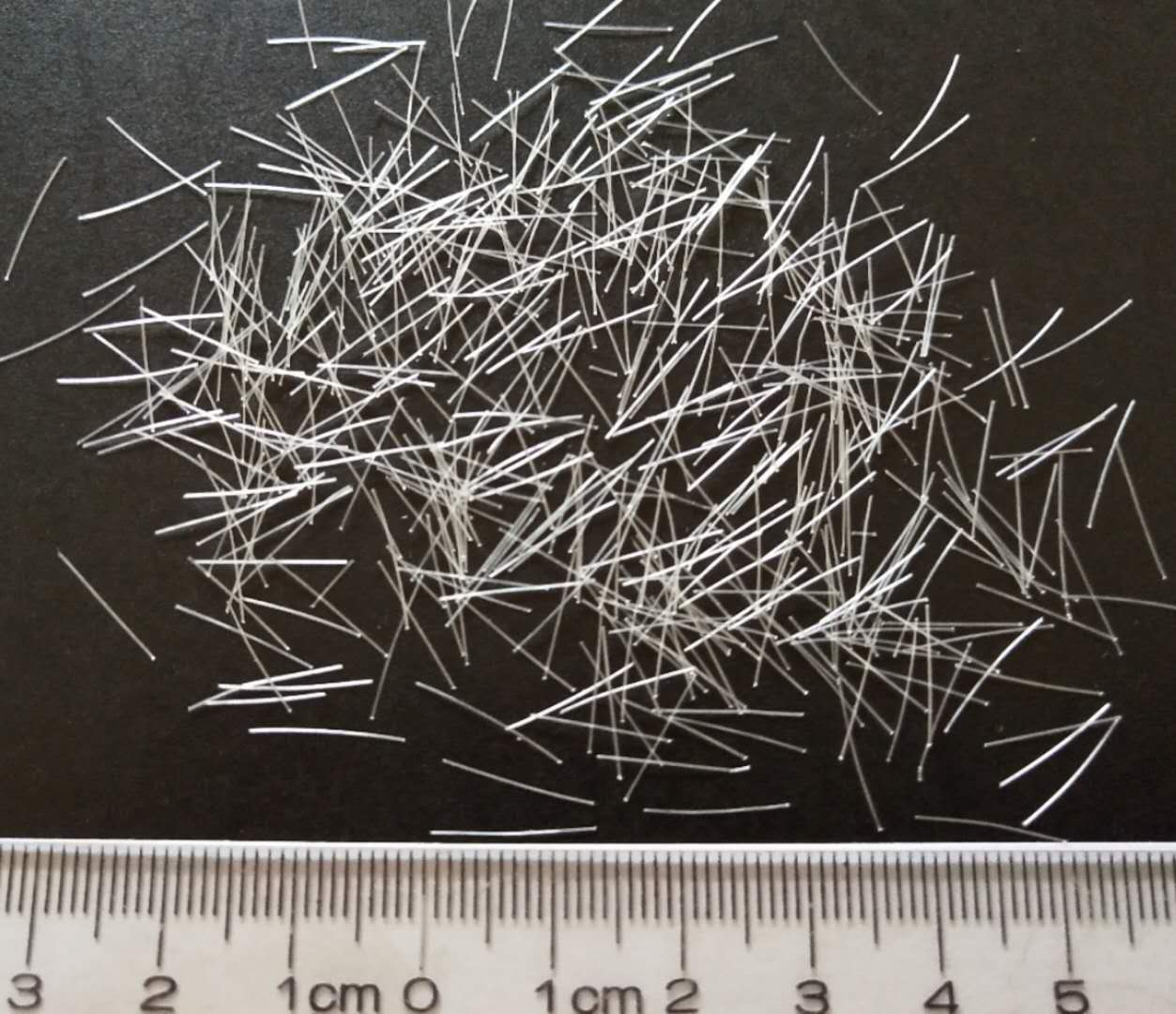 0.2mmֱ��UHPC�ߏ�(qi��ng)�������w�S