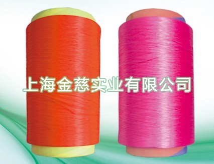 ���]���νz