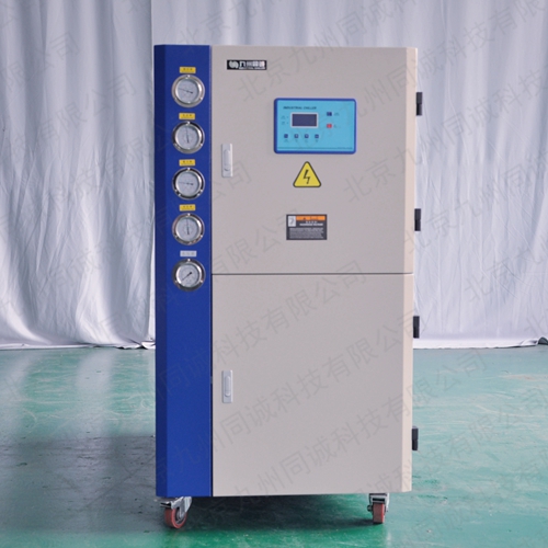 ���I(y��)���͙C