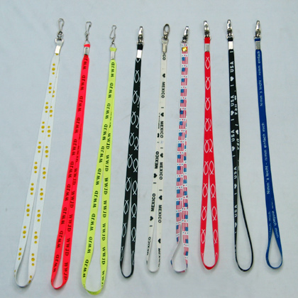 ���]����